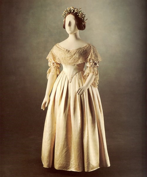 שמלת הכלה של המלכה ויקטוריה