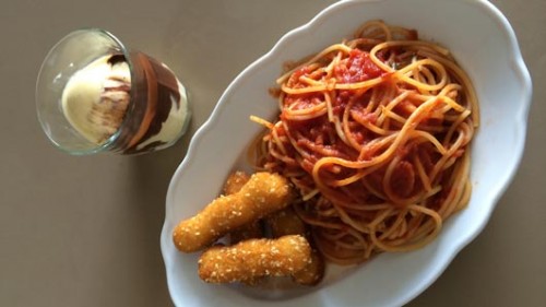 תפריט ילדים בפורטו. צילום: ג'ון סל