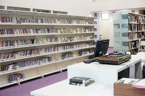 ספריית הקולנוע בסינמטק (צילום: יח"צ)