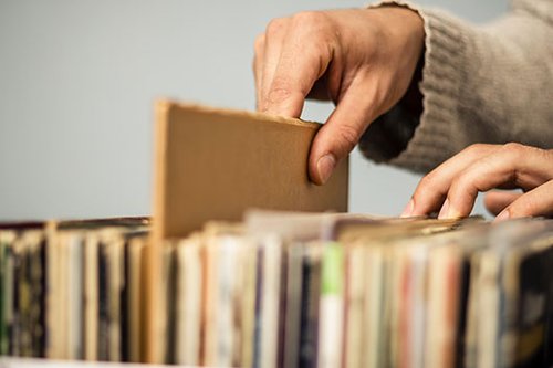 יריד תקליטים בבית רומנו. תמונה: Shutterstock