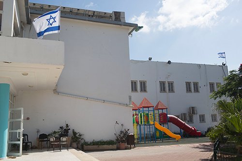בית הספר לטבע בתל אביב (צילום: אורן זיו)