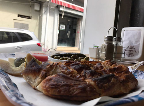 הבורקס של פפו, לפנק לפנק לפנק. צילום: נועם כהן הבורקס של פפו, לפנק לפנק לפנק. צילום: נועם כהן