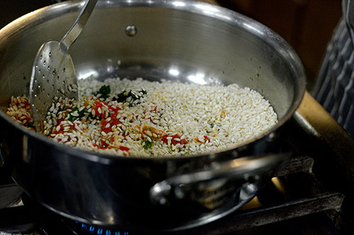 האורז הוא השלד. צילום: רן בירן
