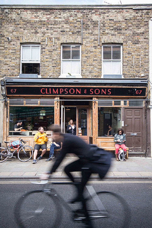 Climpson & Sons Cafe. צילום: Adam Weatherley